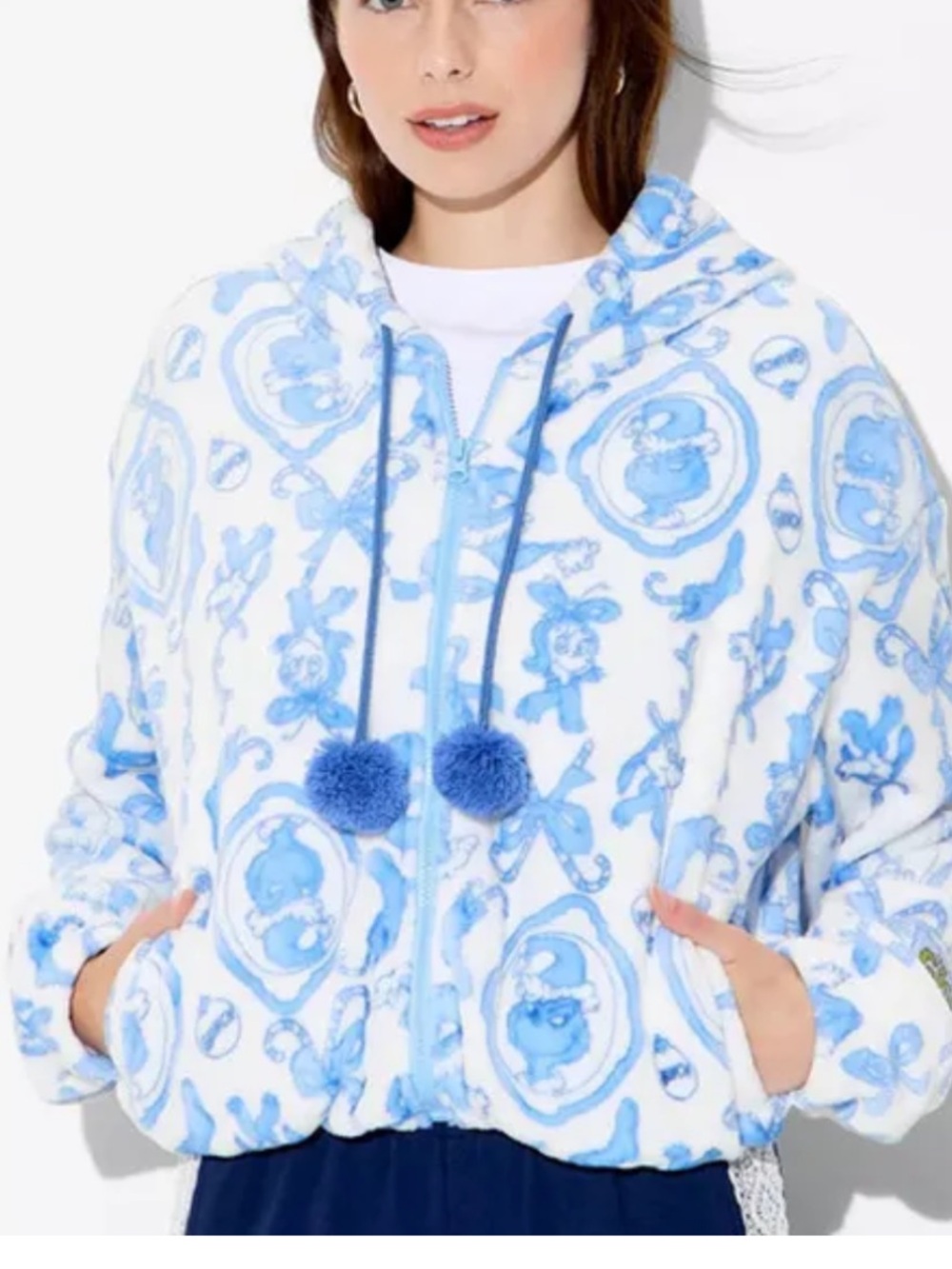 The Grinch Women's Grinch Zip-Up Graphic Hooded Sweatshirt